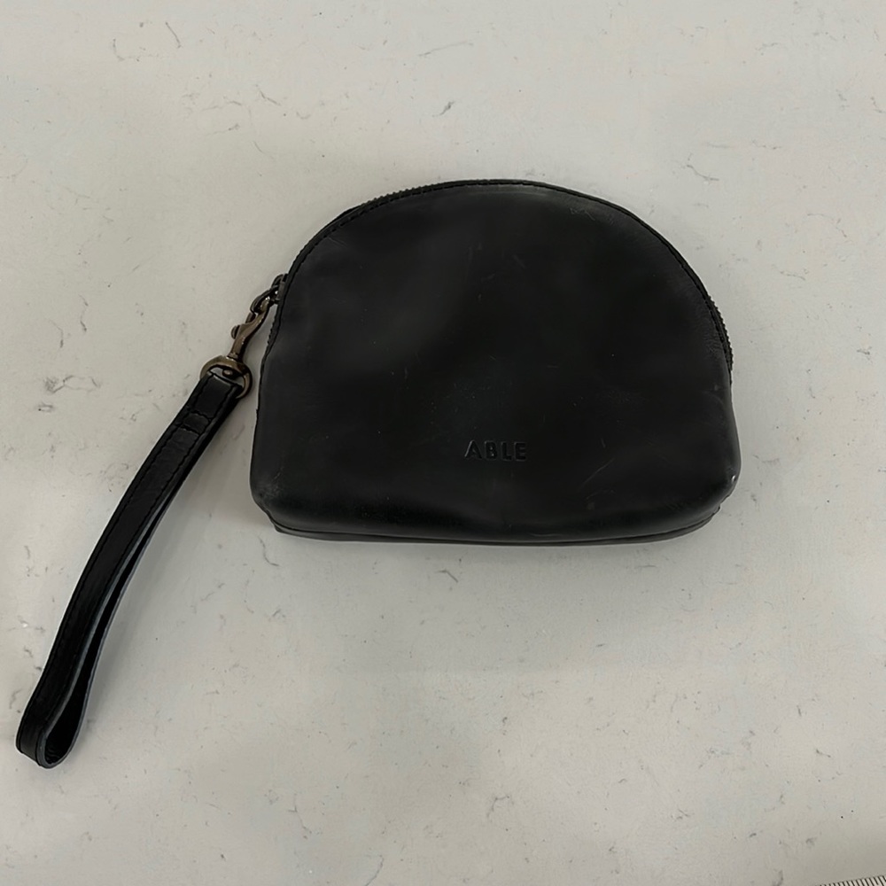 Able Wristlet